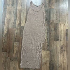 SHEIN Tan Sleeveless Maxi Dress